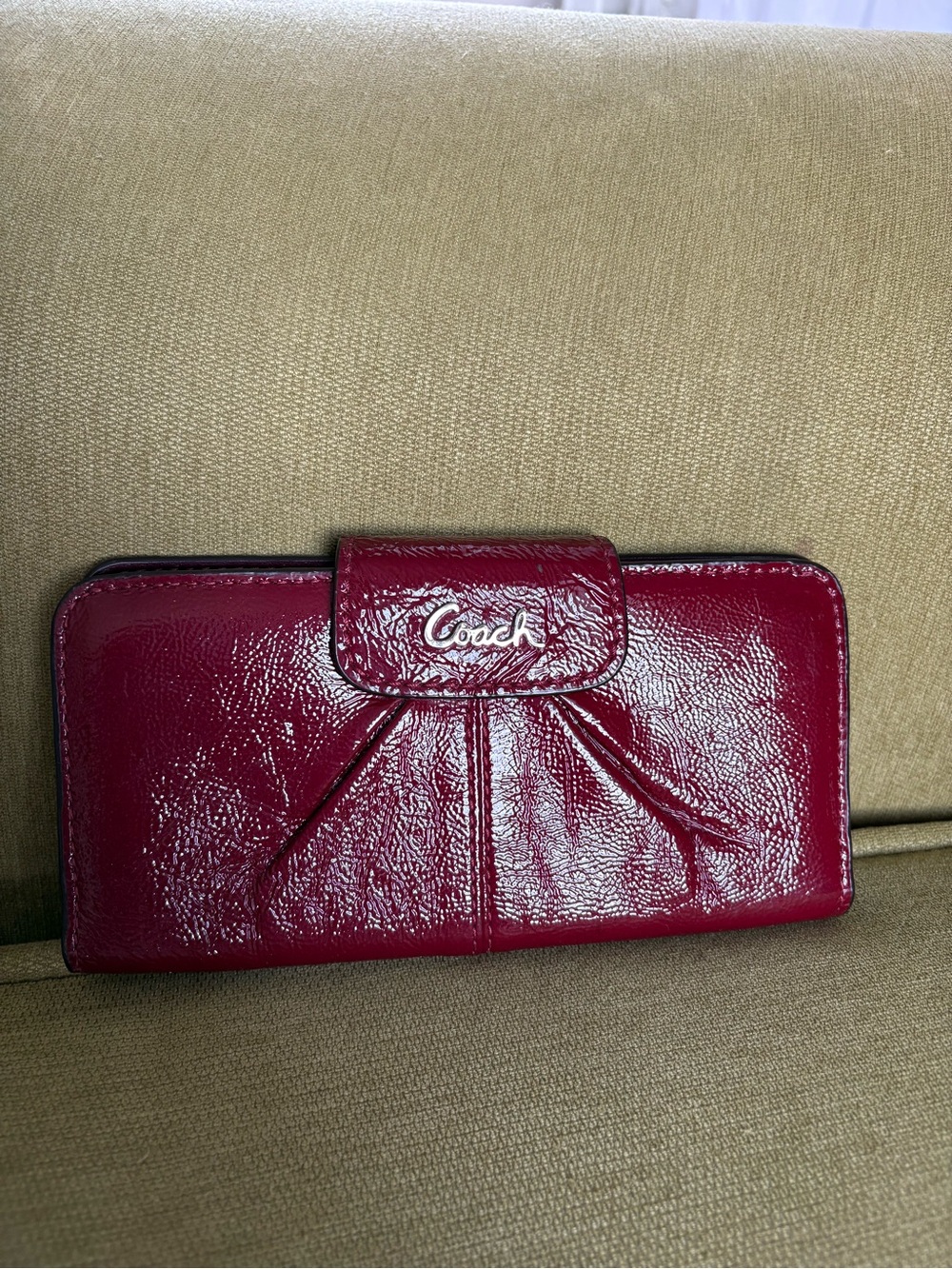 Coach Patent Leather Accordion Wallet - Burgundy